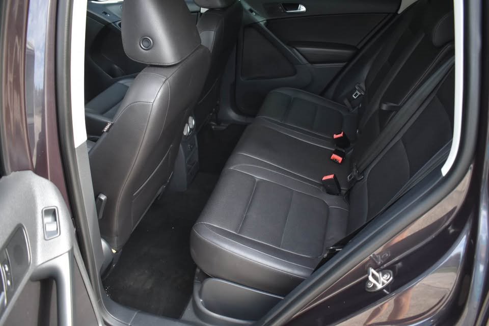 2016 Volkswagen Tiguan - $10,500