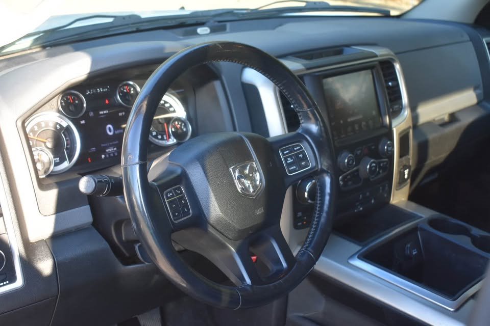 2015 Ram 1500 - $17,000