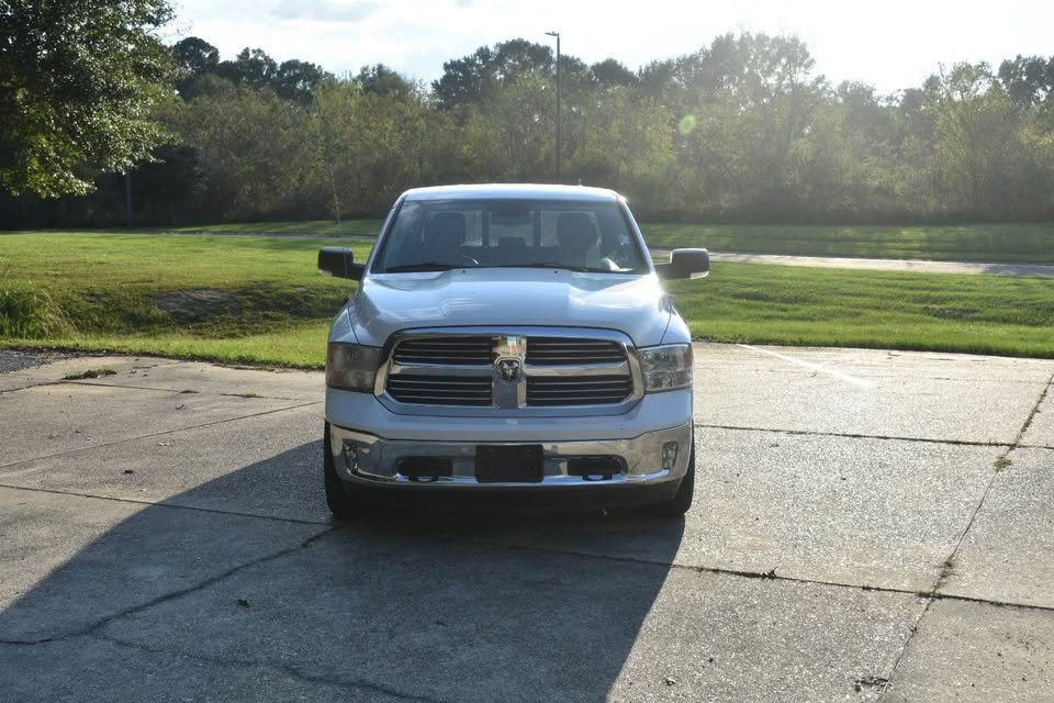 2015 Ram 1500 - $17,000