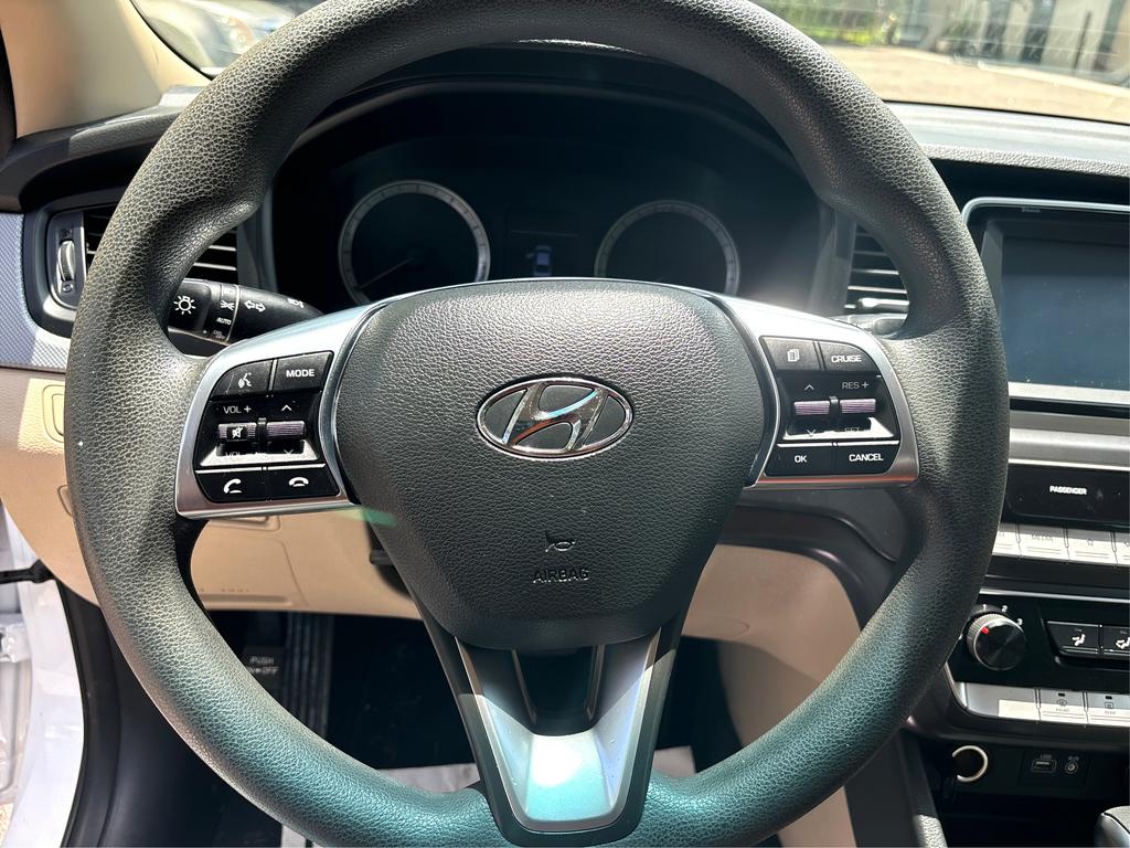 2018 Hyundai Sonata - $11,699