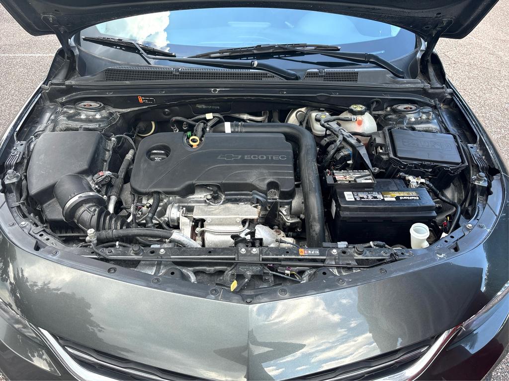 2018 Chevrolet Malibu - $11,699