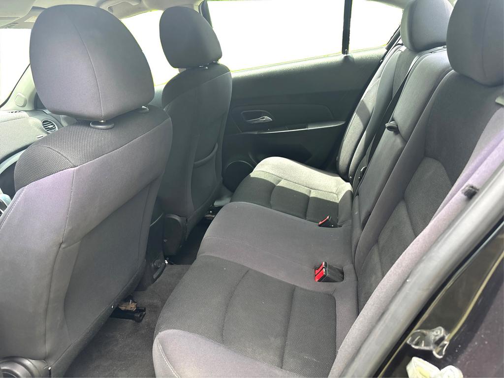 2015 Chevrolet Cruze - $7,799