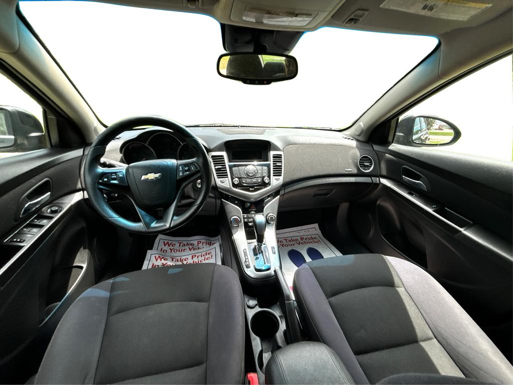 2015 Chevrolet Cruze - $7,799