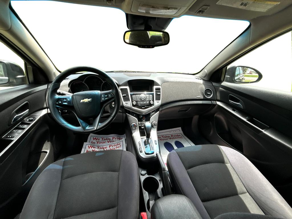 2015 Chevrolet Cruze - $7,799