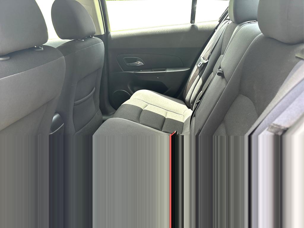 2016 Chevrolet Cruze - $8,599