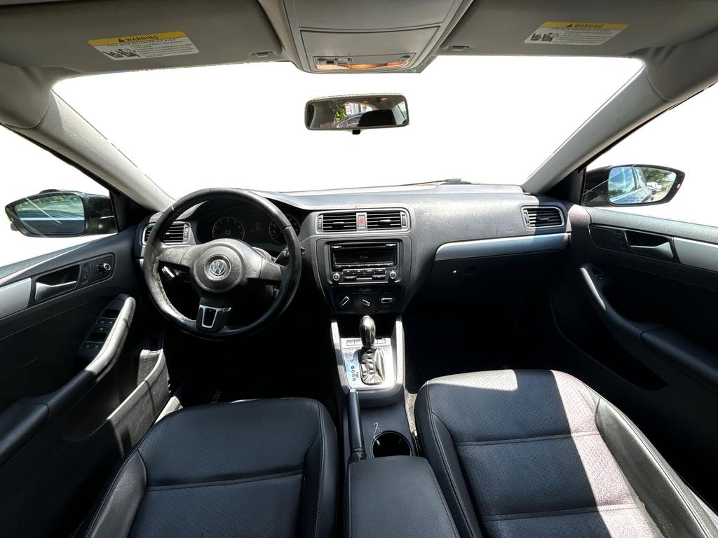 2013 Volkswagen Jetta SE photo