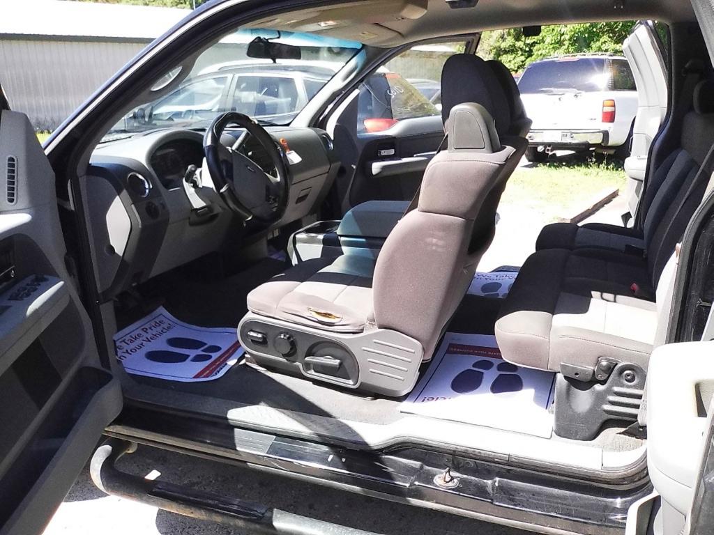 2005 Ford F150 STX photo