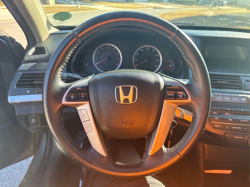 2010 Honda Accord EX-L photo