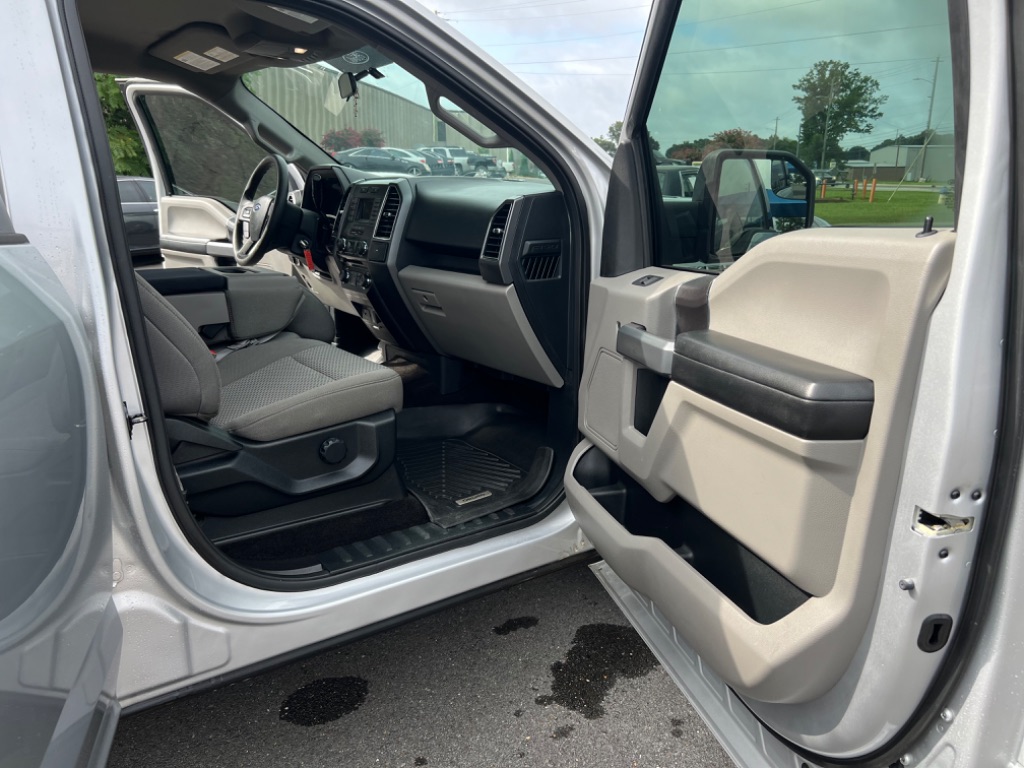 2018 Ford F150 XLT photo