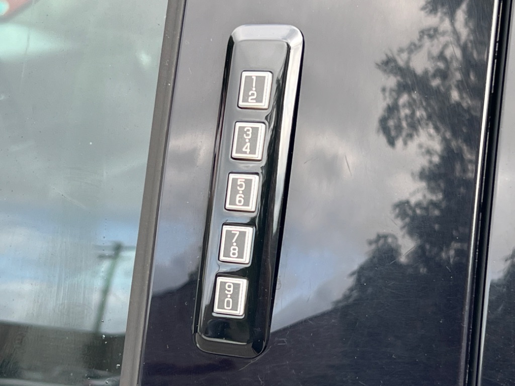 2018 Ford F-150 - $23,000