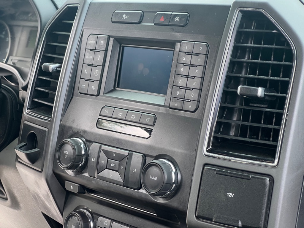 2018 Ford F150 XLT photo