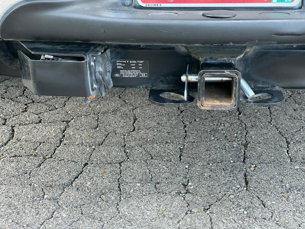 2003 Ford Excursion XLT Value photo