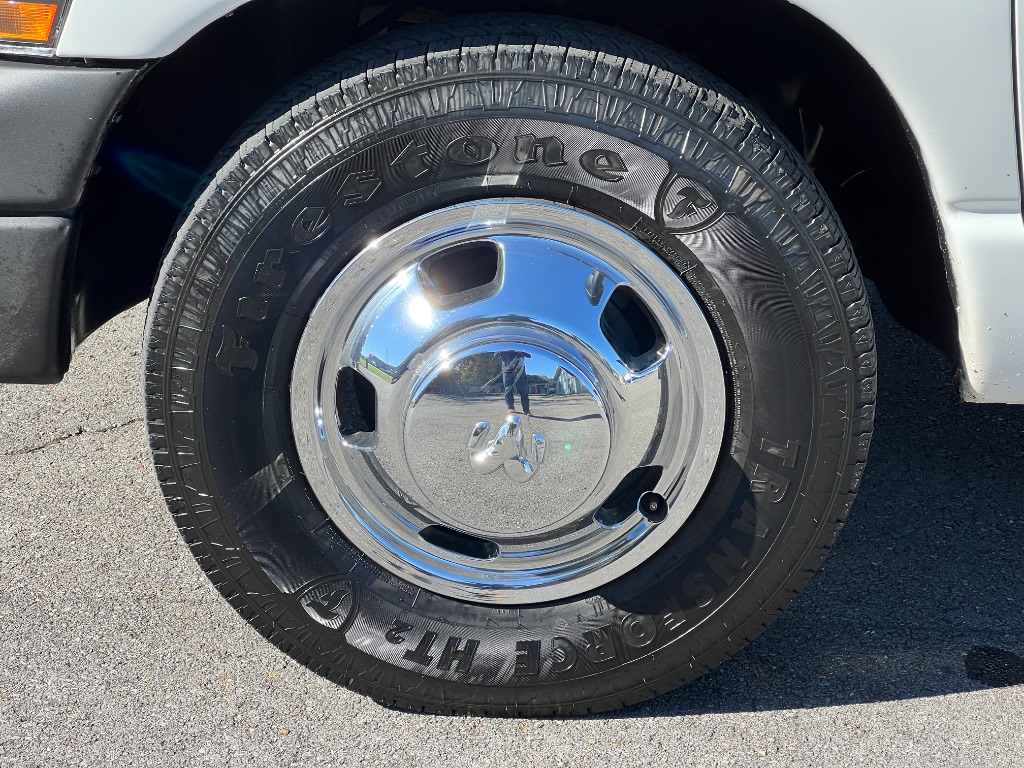 2006 Dodge Ram 3500 - $29,999