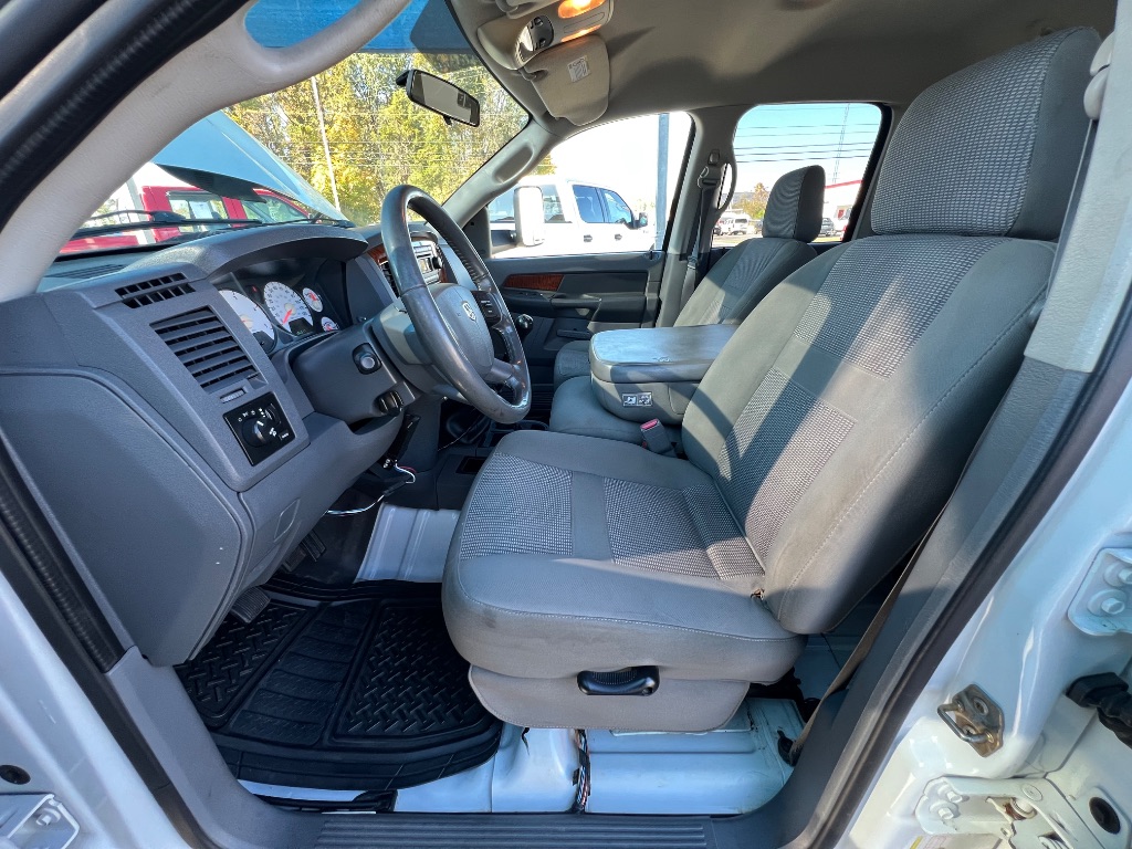 2006 Dodge Ram 3500 - $29,999