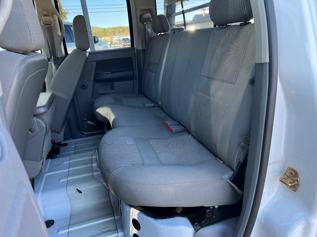 2006 Dodge Ram 3500 - $29,999