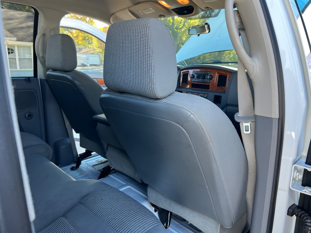 2006 Dodge Ram 3500 - $29,999