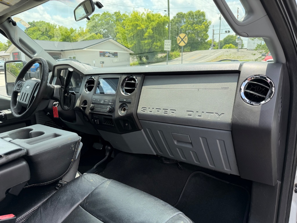 2015 Ford F-350 - $15,000