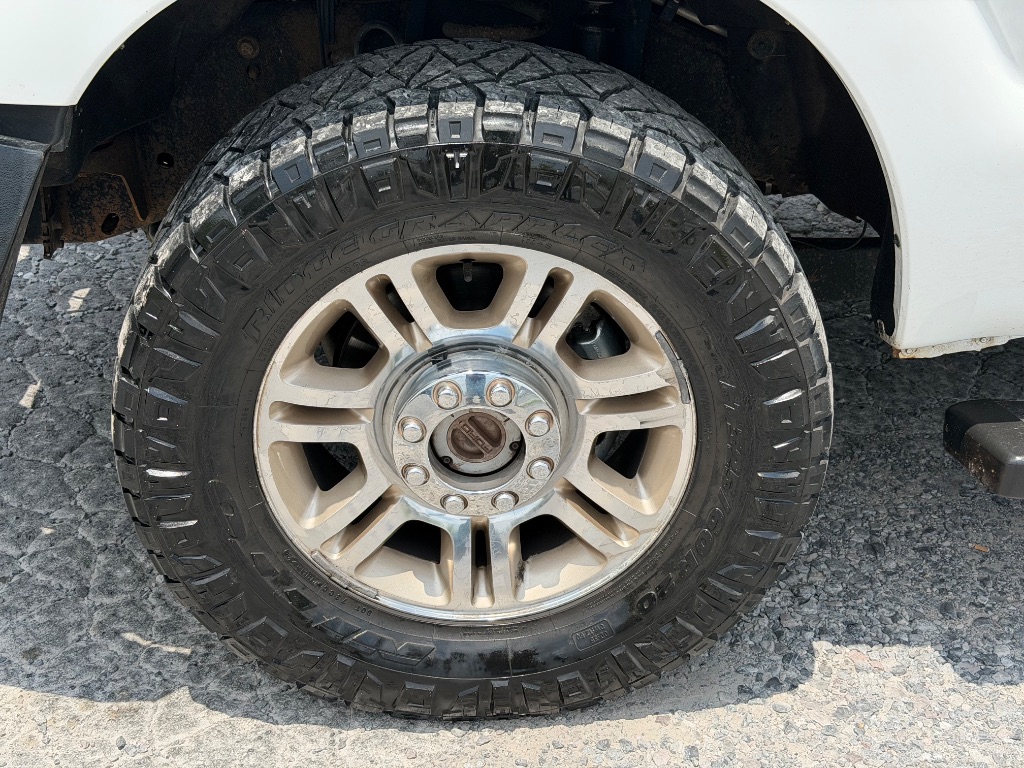 2015 Ford F-350 - $15,000