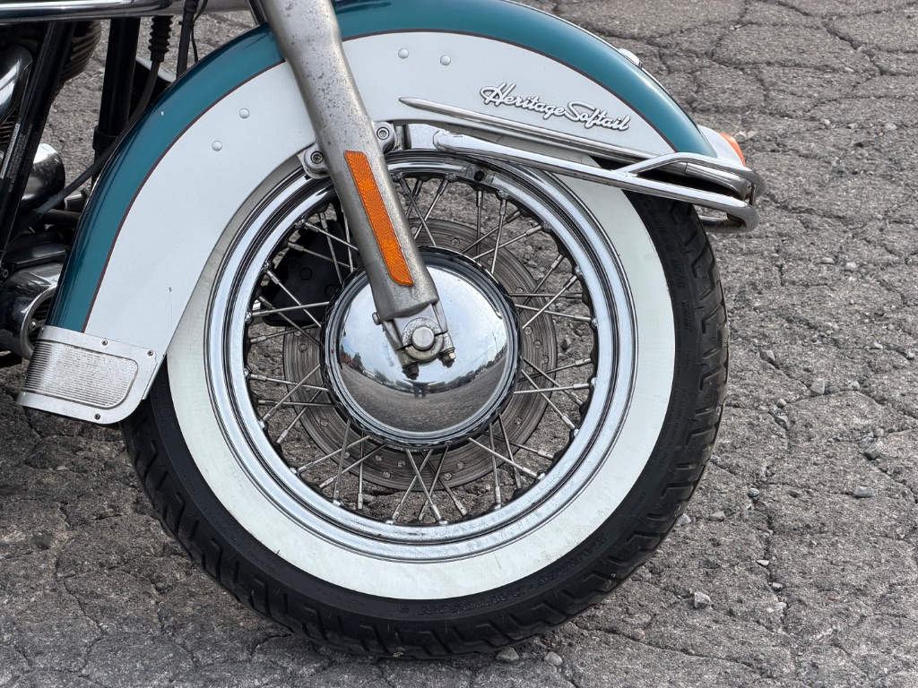 2004 Harley-davidson Heritage Softail Classic - $5,599