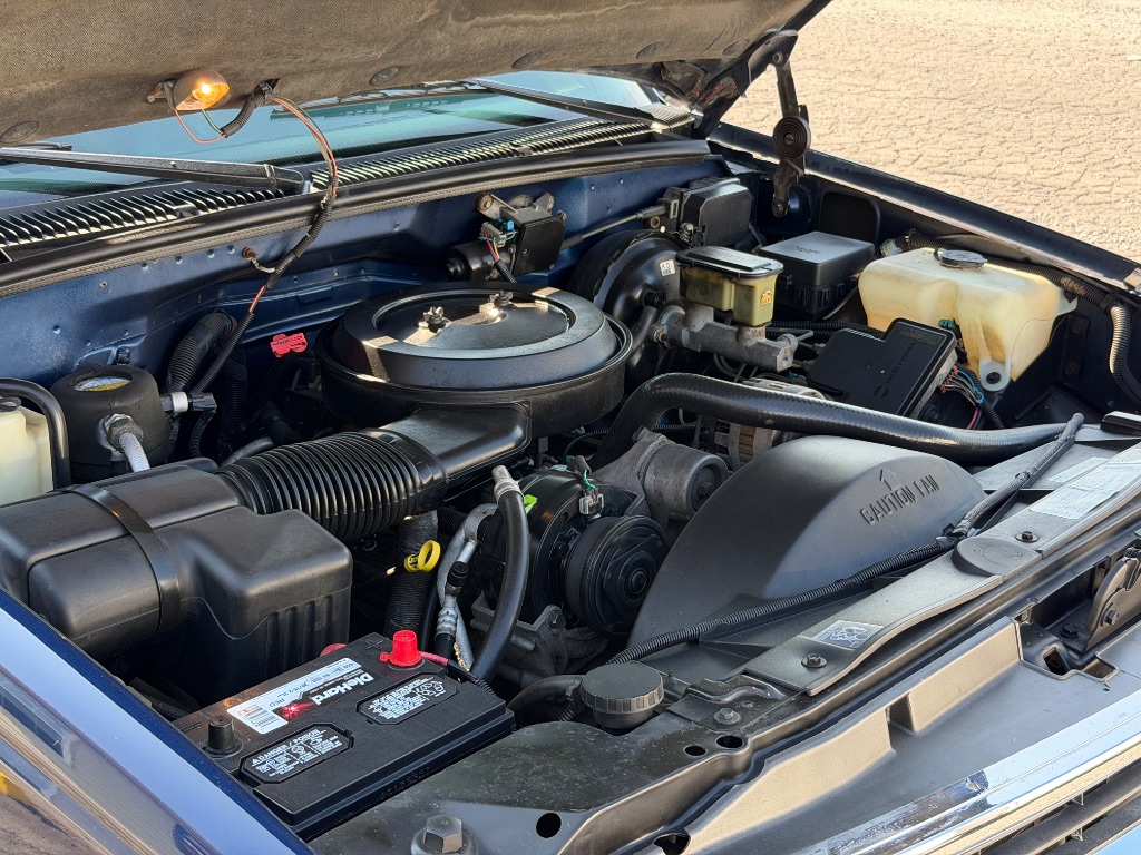 1995 Chevrolet Gmt-400 - $14,999
