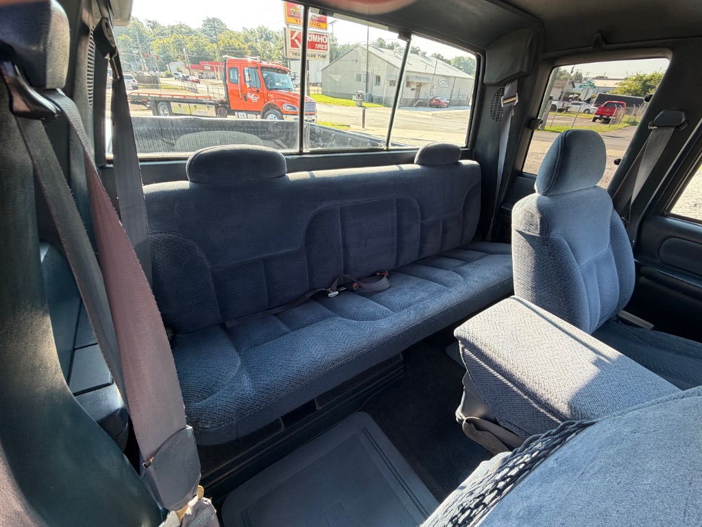 1995 Chevrolet Gmt-400 - $14,999
