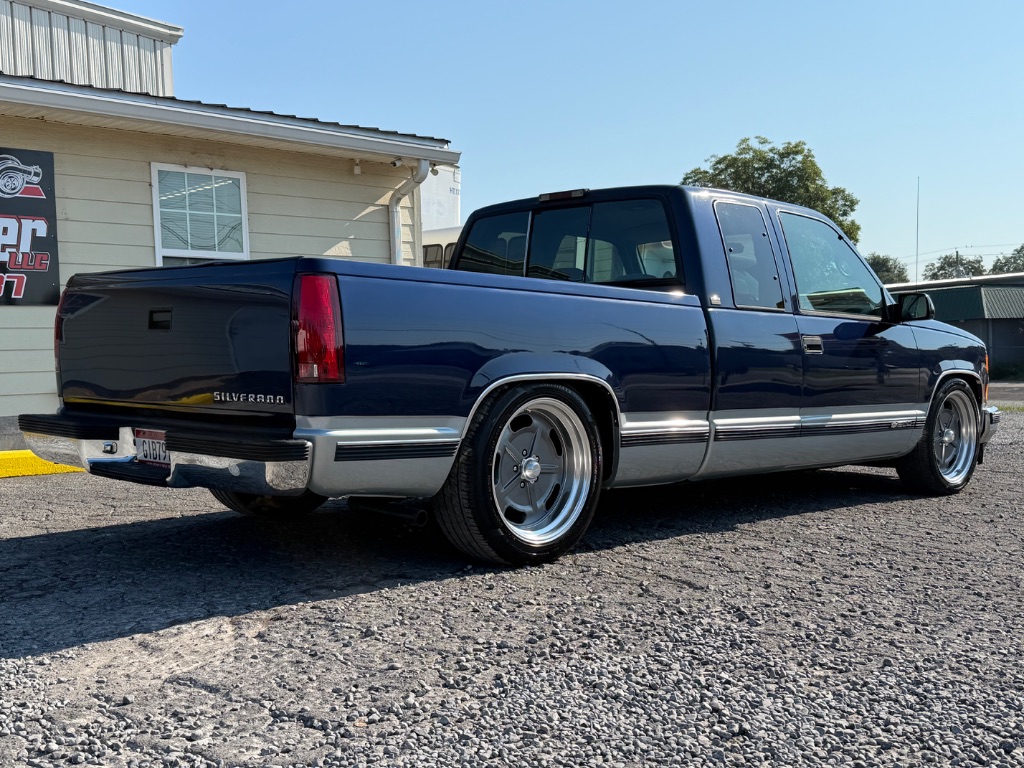 1995 Chevrolet Gmt-400 - $14,999