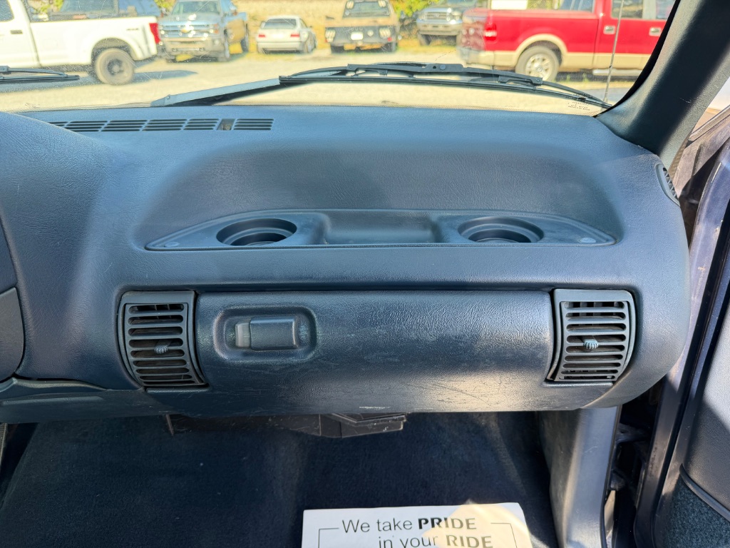 1995 Chevrolet Gmt-400 - $14,999