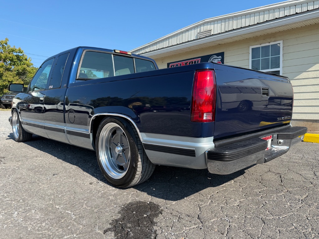 1995 Chevrolet Gmt-400 - $14,999