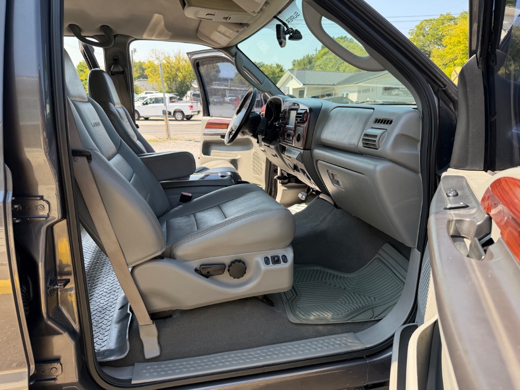 2006 Ford F-250 - $15,998