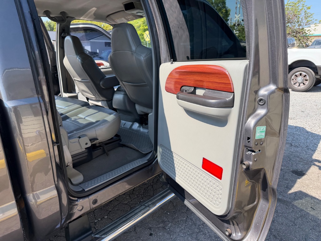 2006 Ford F-250 - $15,998
