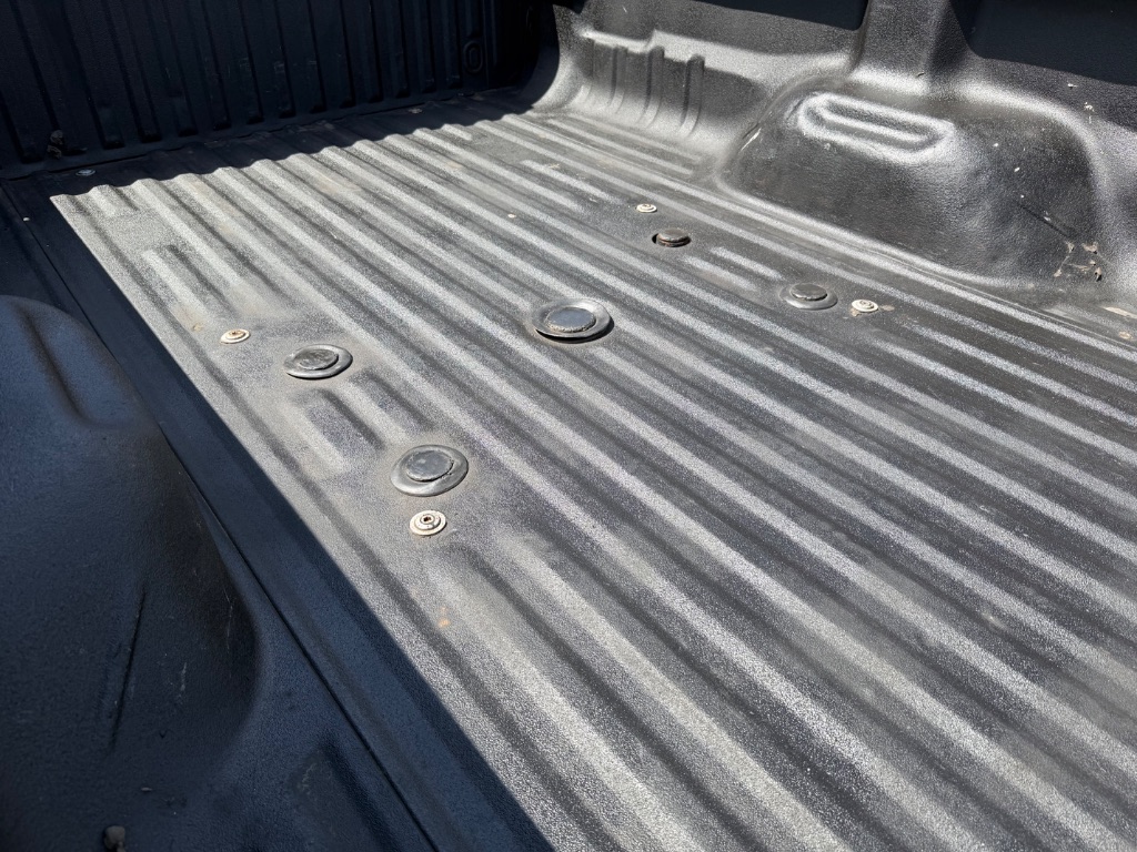 2015 Ford F-350 - $18,999