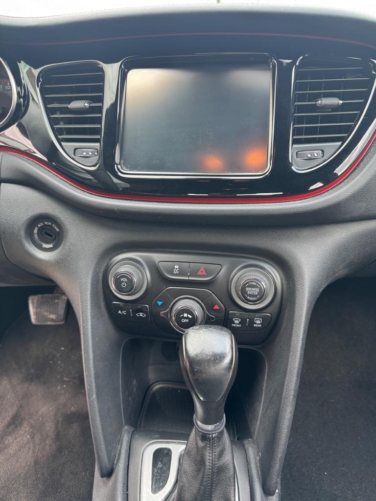 2016 Dodge Dart SXT photo
