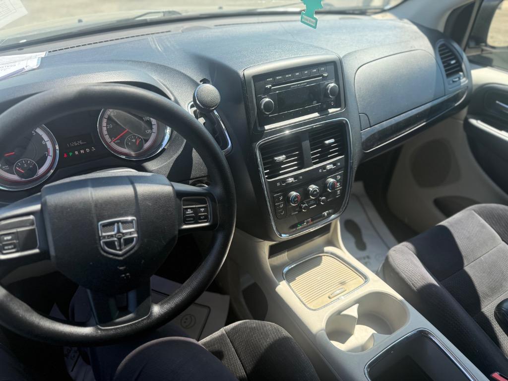 2014 Dodge Grand Caravan - $12,995