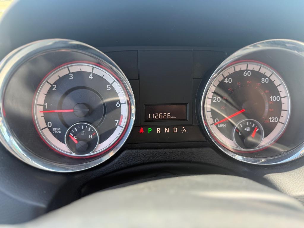 2014 Dodge Grand Caravan - $12,995