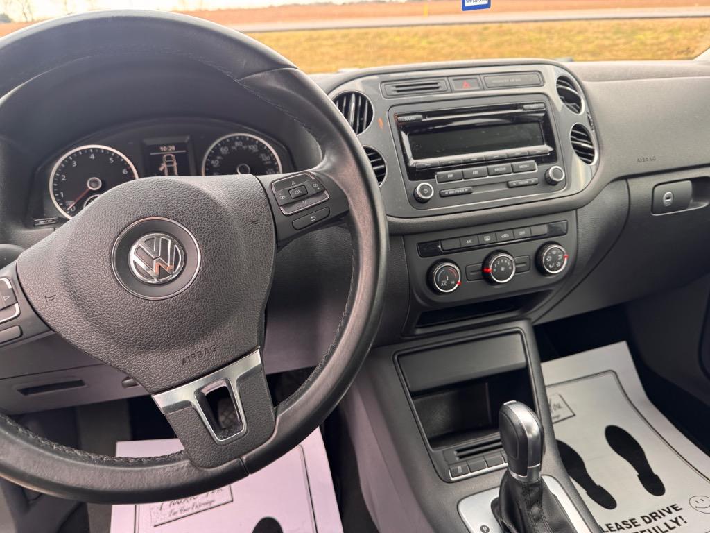 2014 Volkswagen Tiguan - $11,495