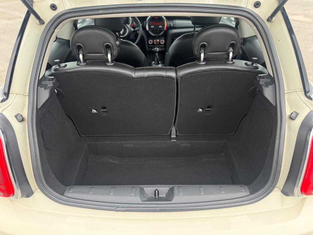 2016 MINI Hardtop - $10,995