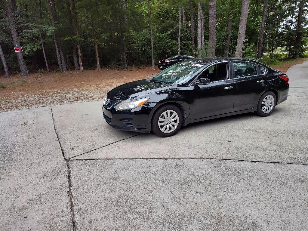 2016 Nissan Altima - $5,475