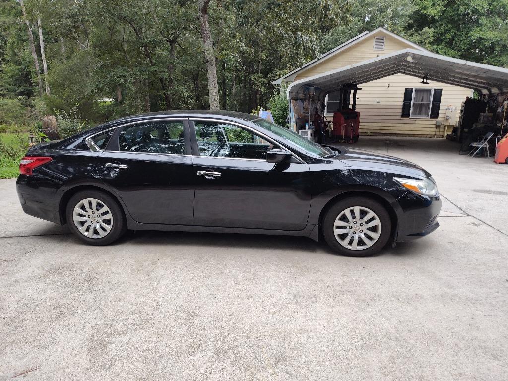 2016 Nissan Altima - $5,475