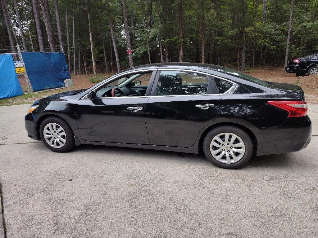 2016 Nissan Altima - $5,475