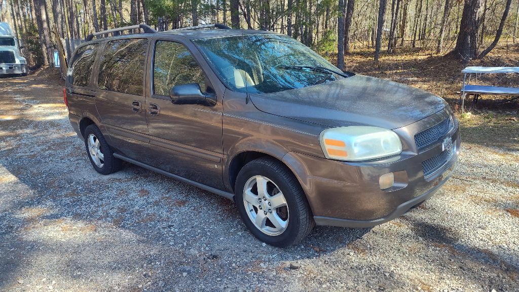 2008 Chevrolet Uplander LT photo