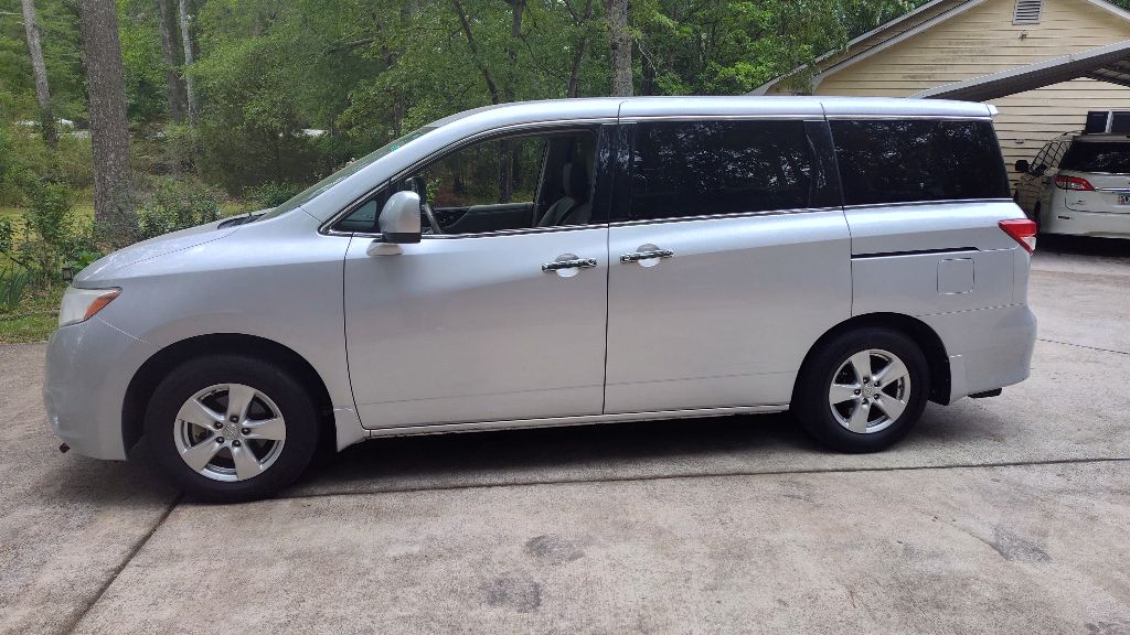 2014 Nissan Quest 3.5 S photo