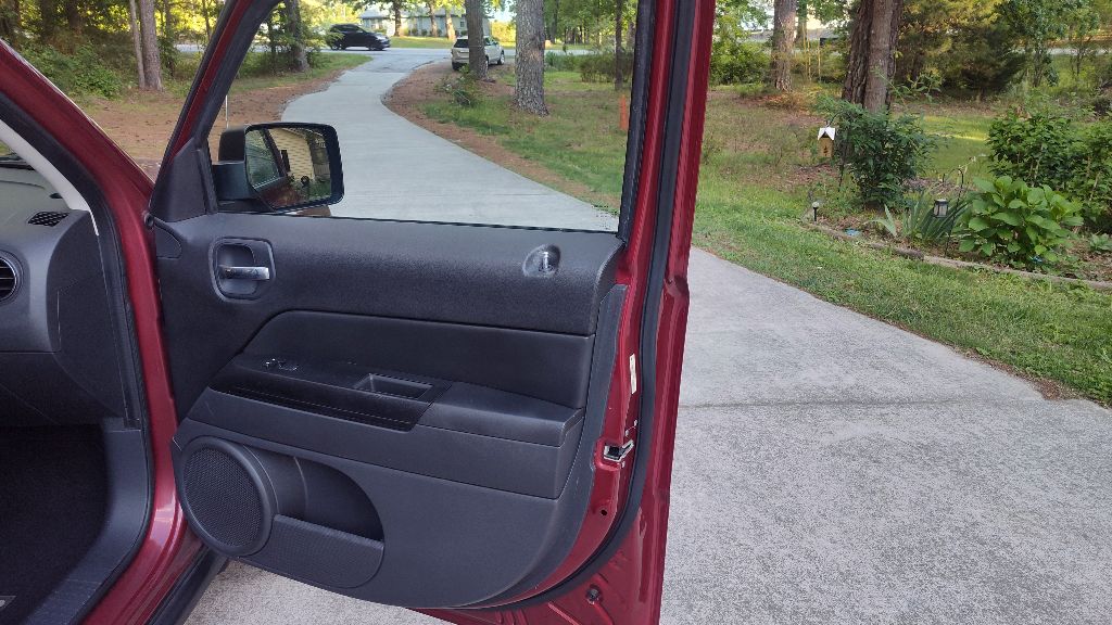 2011 Jeep Patriot Sport photo