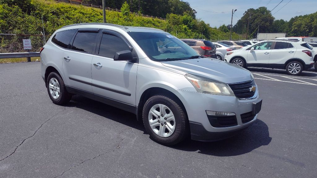 2016 Chevrolet Traverse LS photo