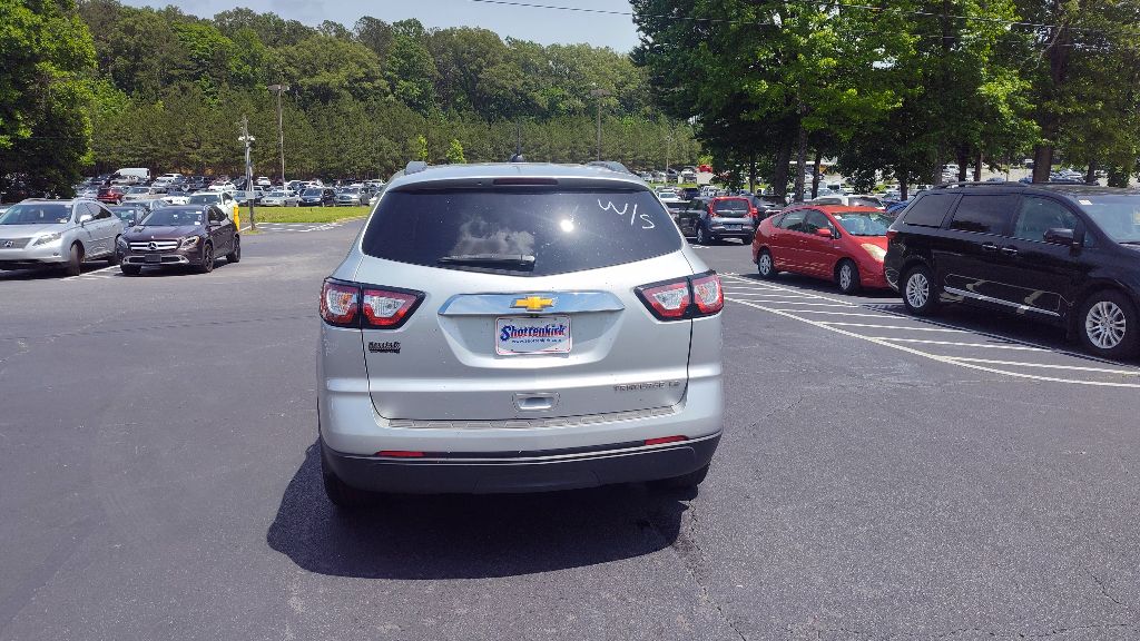 2016 Chevrolet Traverse LS photo
