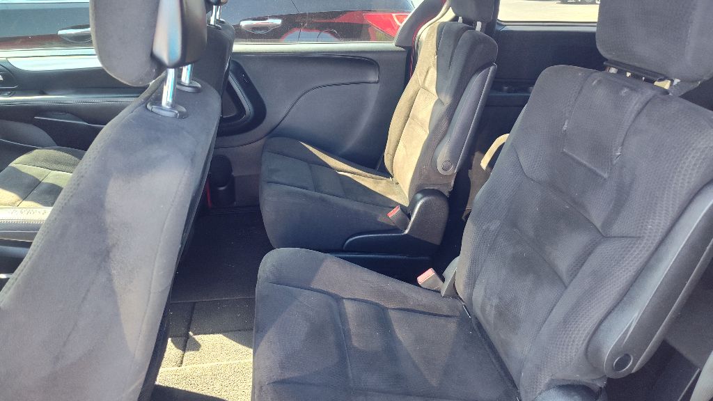 2015 Dodge Grand Caravan SE photo