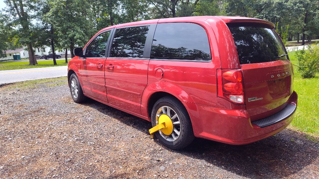 2015 Dodge Grand Caravan SE photo
