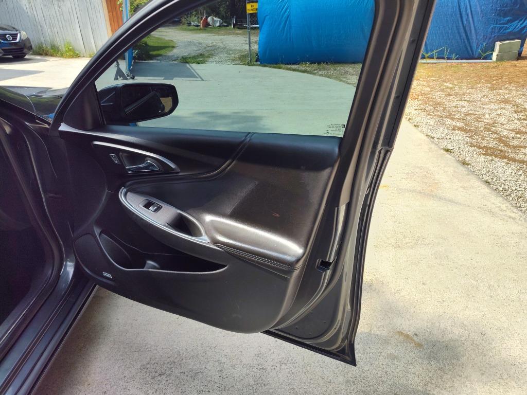 2018 Chevrolet Malibu - $8,500