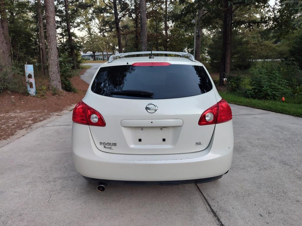 2010 Nissan Rogue - $4,700