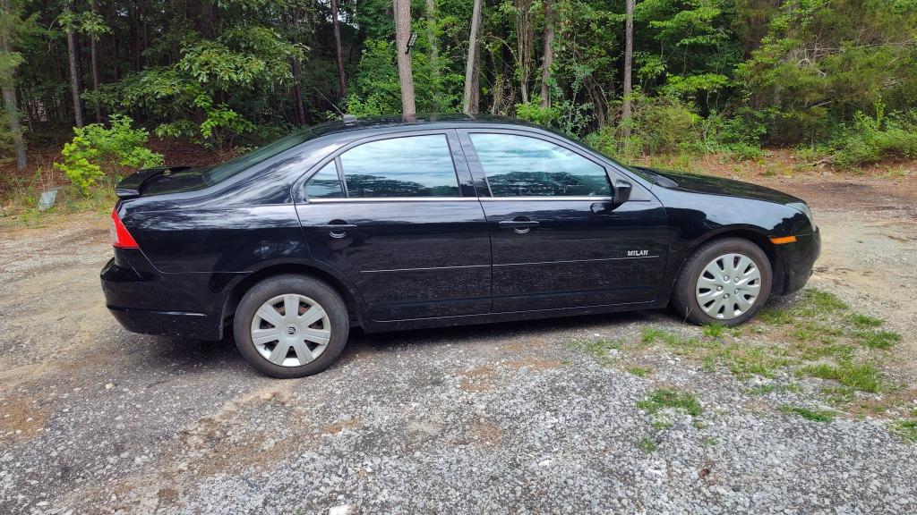 2007 Mercury Milan - $3,700