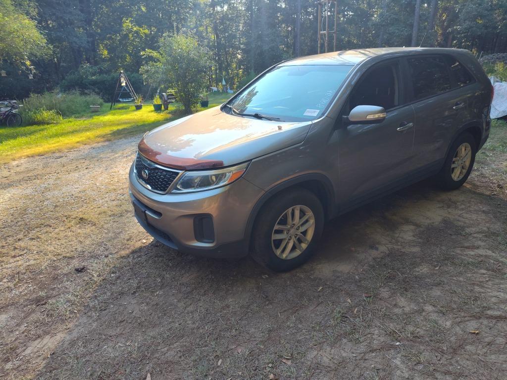 2015 Kia Sorento - $3,650
